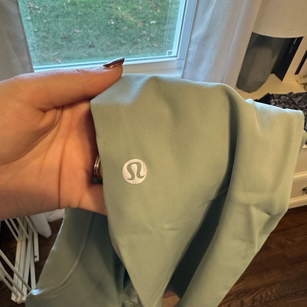 Lululemon Sea-foam Leggings